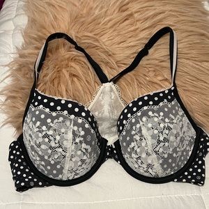 Victoria’s Secret bra